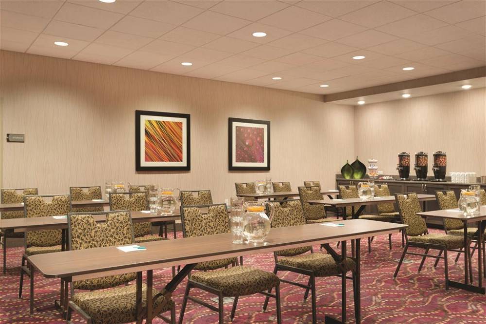 Homewood Suites By Hilton West Des Moines/sw Mall Area 2