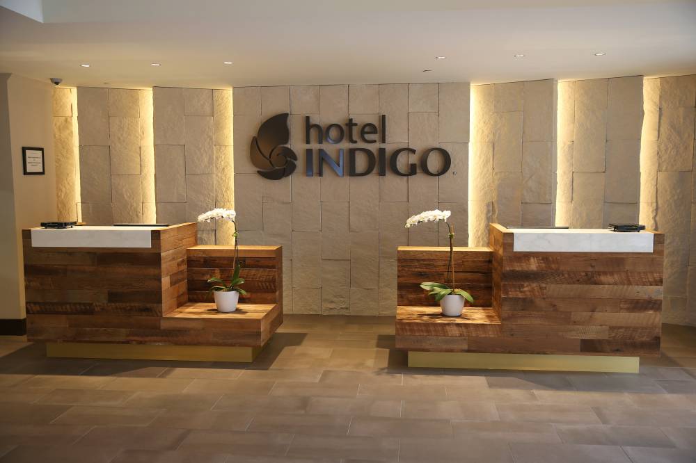 Hotel Indigo Naperville 6