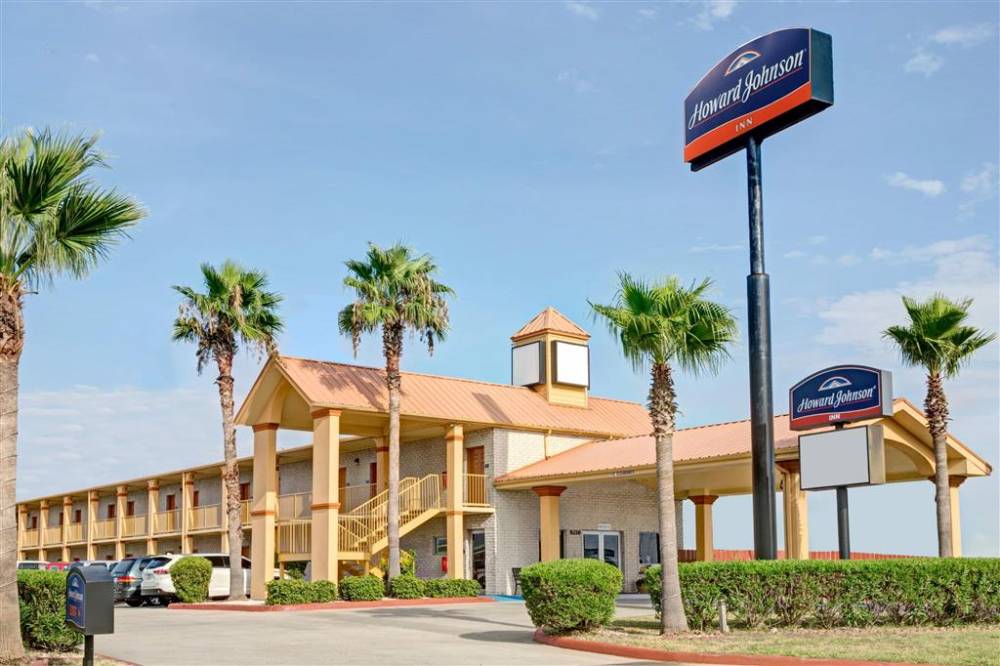 Welcome to Howard Johnson Express Inn Galvest TX