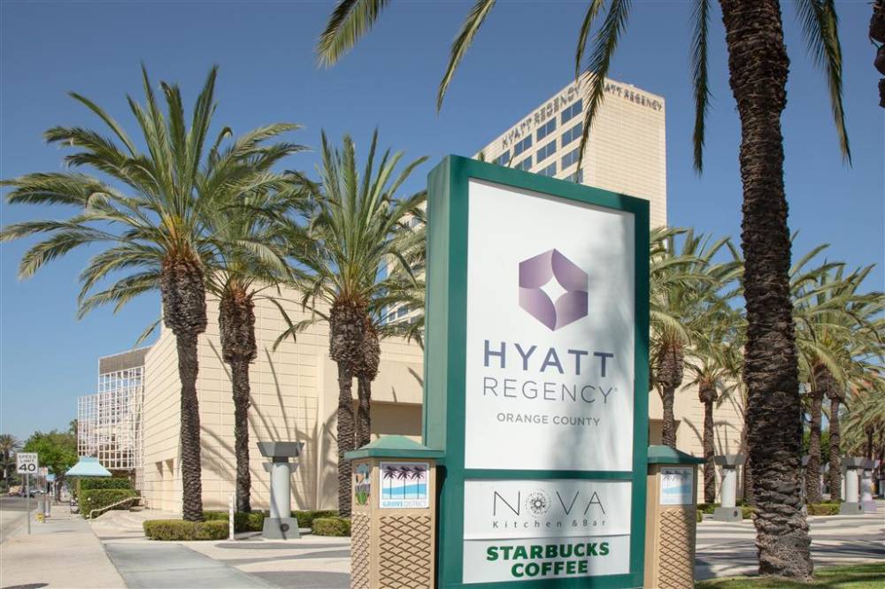 Hyatt Regency Orange County 6