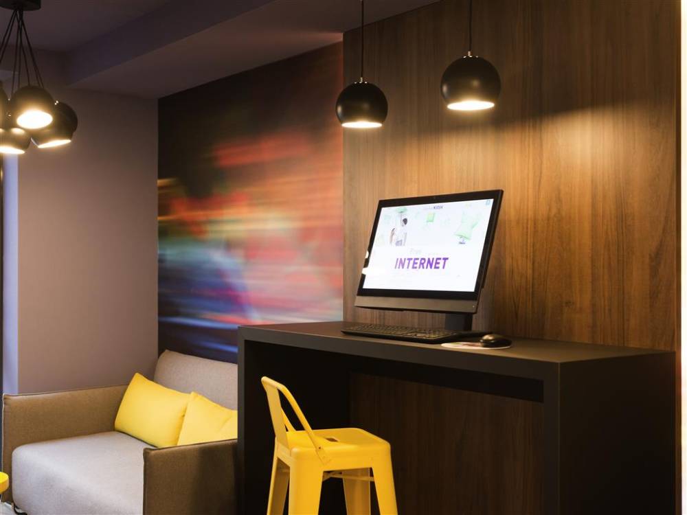 Ibis Styles Haarlem City 2