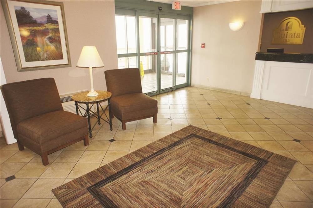 La Quinta Inn By Wyndham Cleveland Independence 4