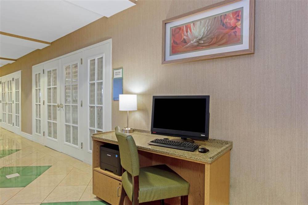 La Quinta Inn & Suites By Wyndham Orlando I Drive/conv Ctr 5