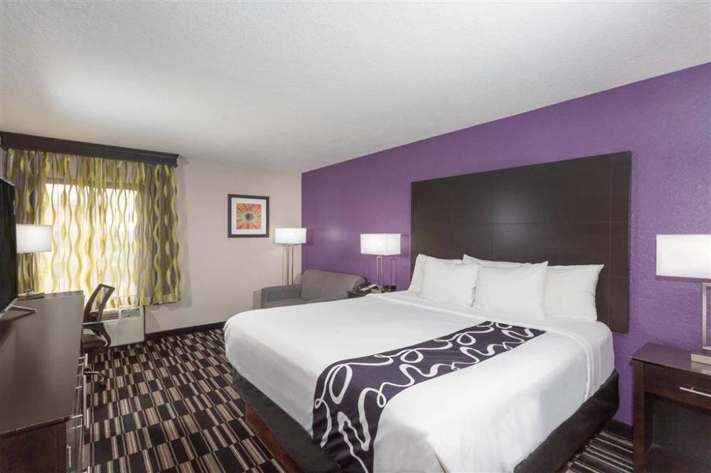 La Quinta Inn & Suites By Wyndham Orlando Universal Area 7