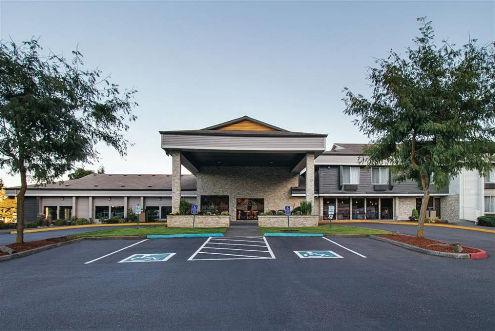 La Quinta Inn & Suites By Wyndham Portland Nw 2