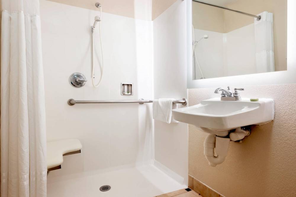 Larkspur Landing Milpitas - An All-suite Hotel 4