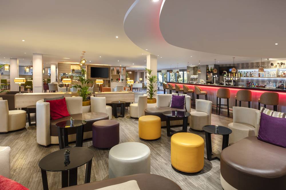 Leonardo Hotel London Heathrow Airport 6