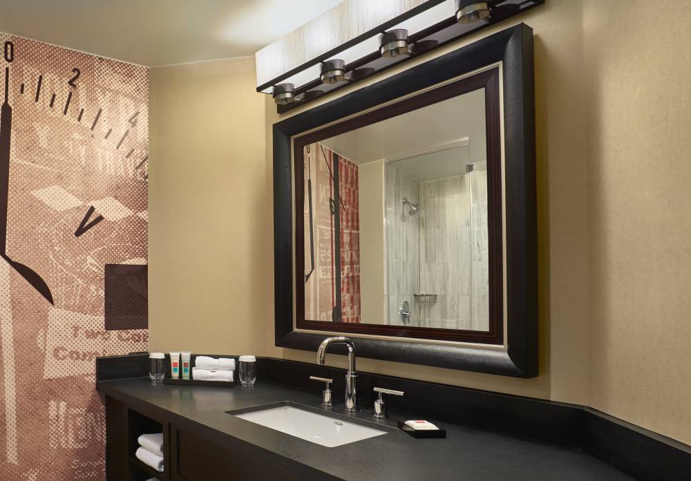 Guest Room Bathroom