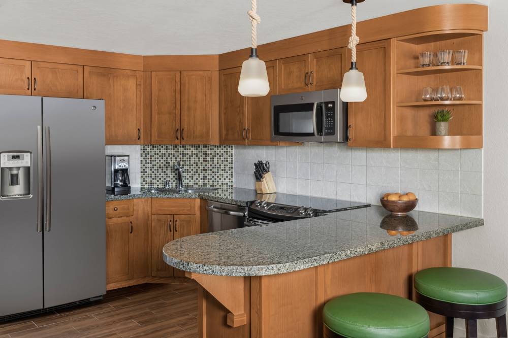 Residence and Bi-Level Loft - Kitchen