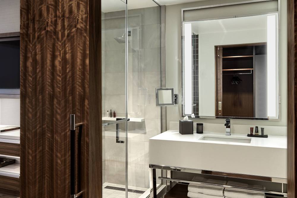 Guest Bathroom – Walk-In Shower