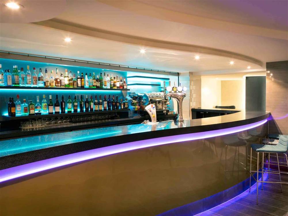 Mercure London Heathrow Hotel 3