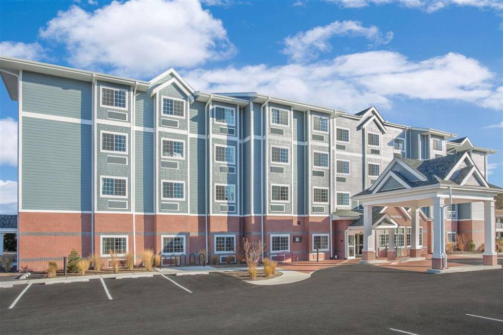 Microtel Inn & Suites By Wyndham Ocean City 2