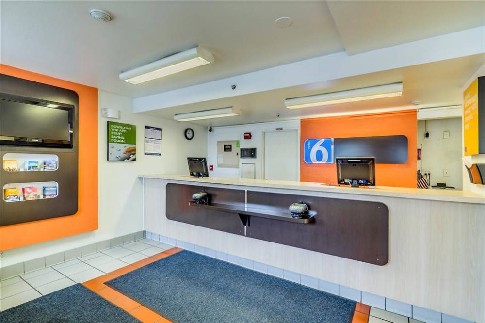 Motel 6 Baltimore - Bwi Airport 2