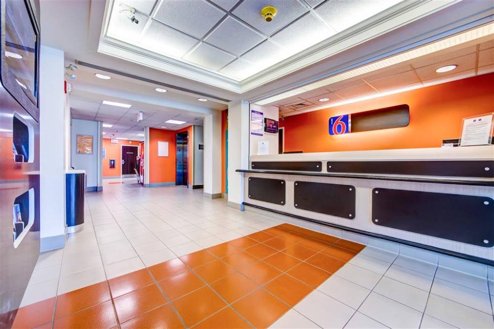 Motel 6 Toronto West Burlington 2