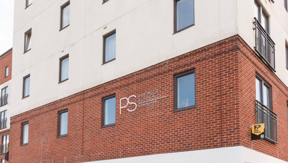 Premier Suites Birmingham 3