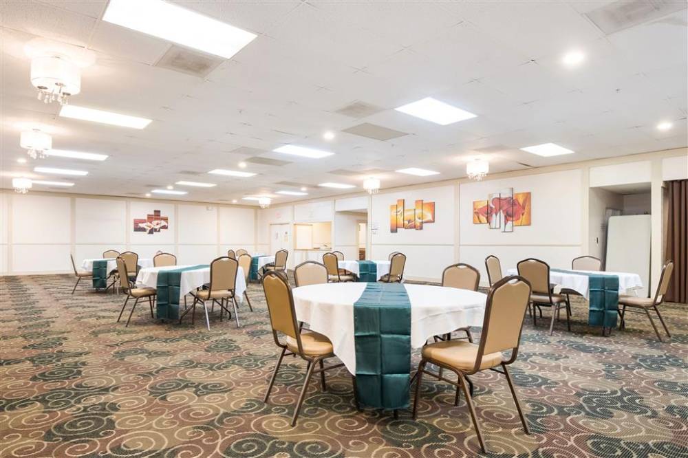 Quality Inn And Suites Lake Havasu City 3