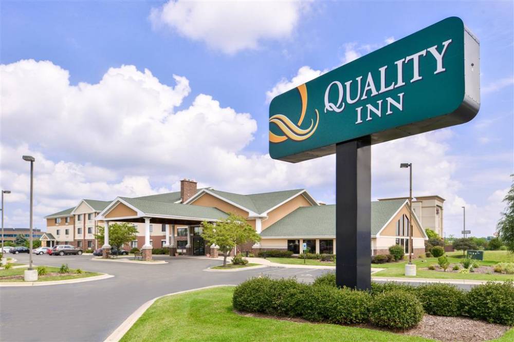 Quality Inn Bolingbrook I-55 3