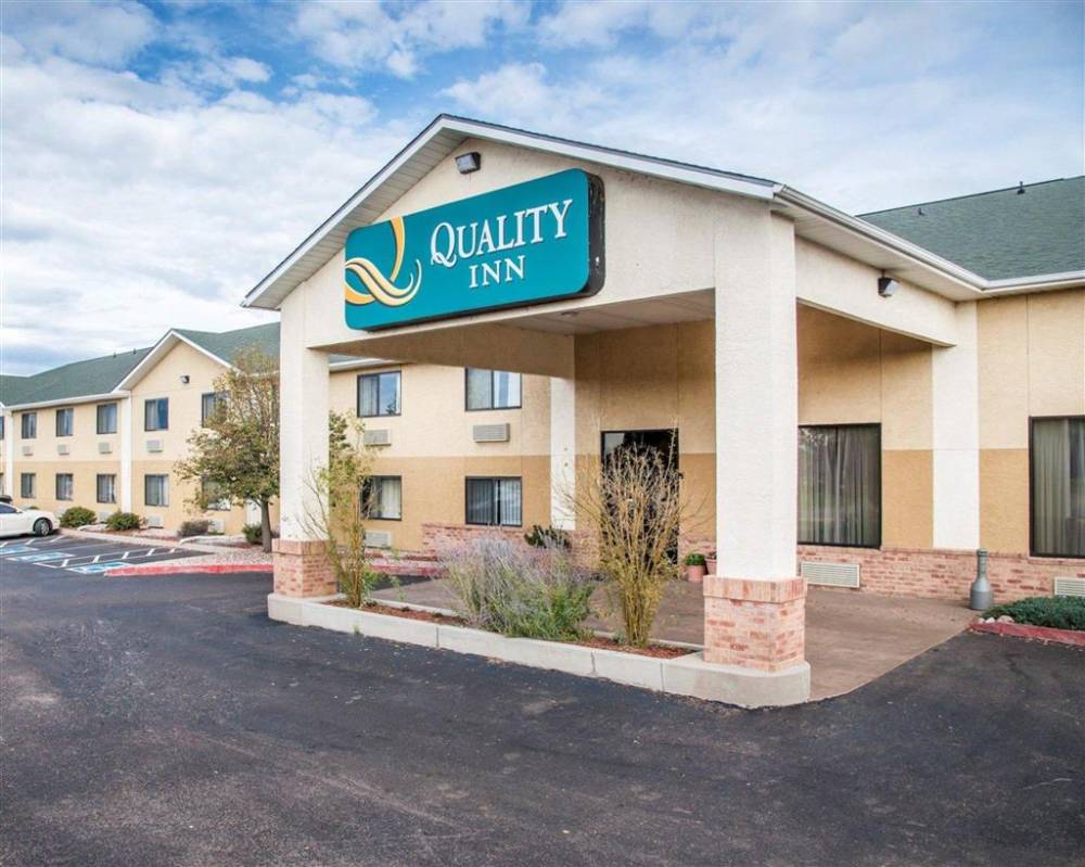 Quality Inn hotel in Colorado Springs