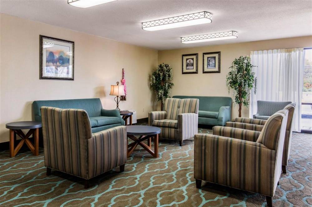 Quality Inn Opryland Area 3