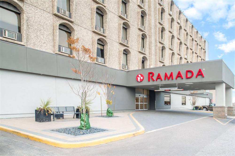 Ramada By Wyndham Saskatoon 2