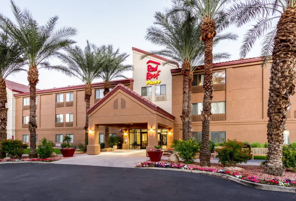 Red Roof Plus+tempe - Phoenix Airport  6