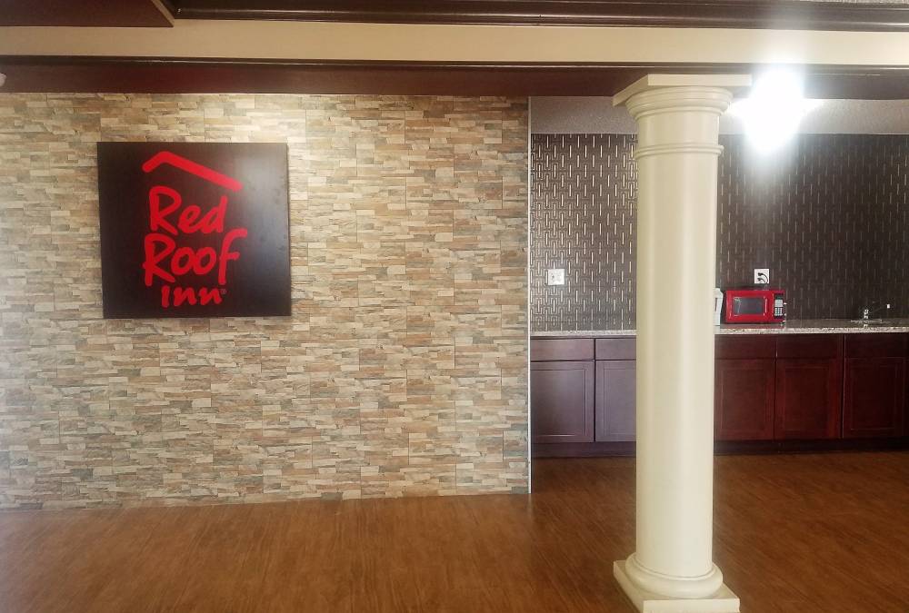 Red Roof Suites Houston-hobby Airport 5