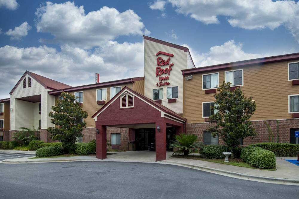 Red Roof Suites Savannah Airport 5