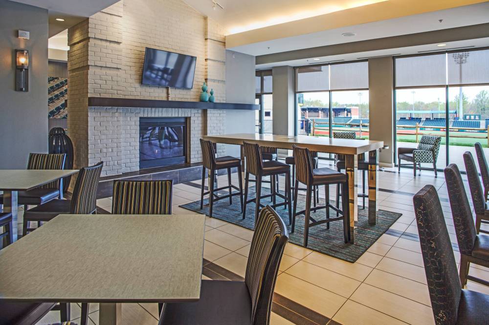 Residence Inn By Marriott Aberdeen At Ripken Stadium 6