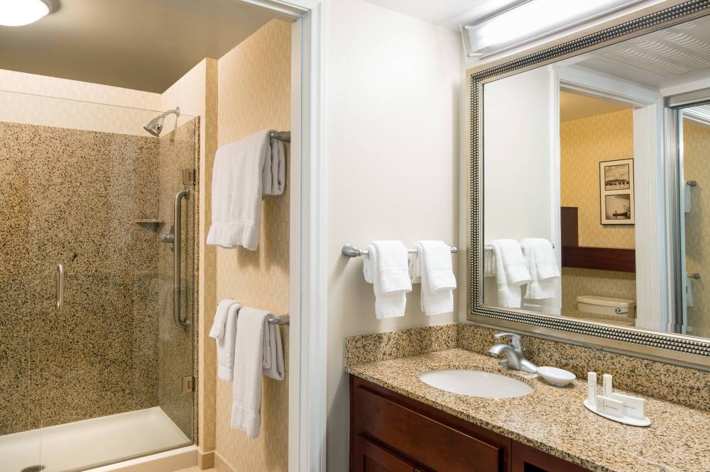 Studio Suite Bathroom