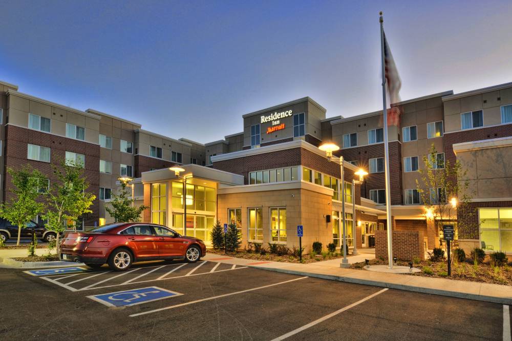 Residence Inn By Marriott Omaha Aksarben Village 10