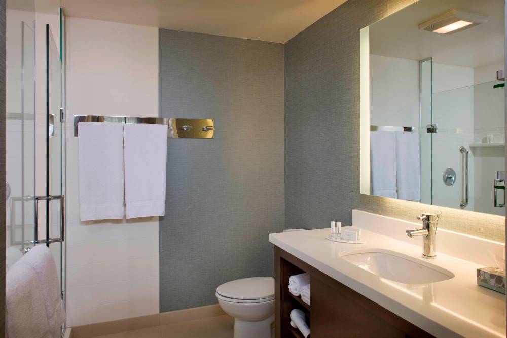 Suite Bathroom Vanity