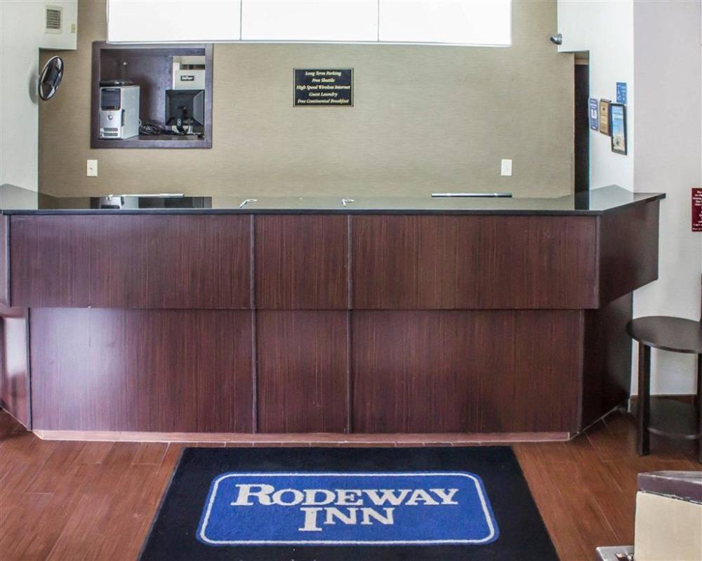 Rodeway Inn Airport 8