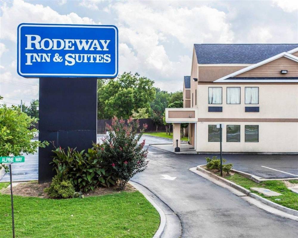 Rodeway Inn 2