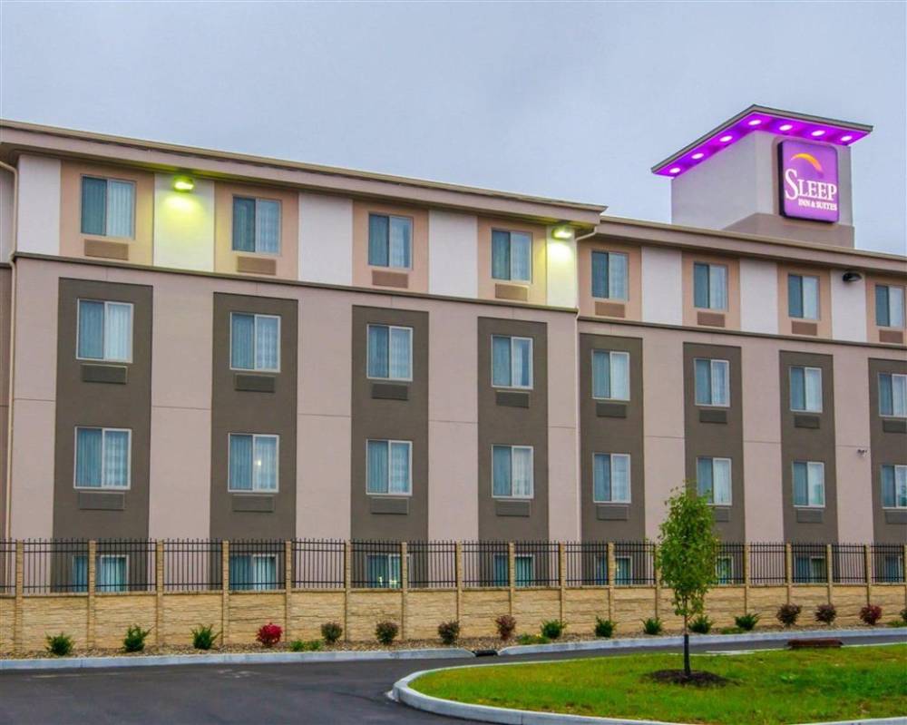 Sleep Inn And Suites And Conference Cent 3