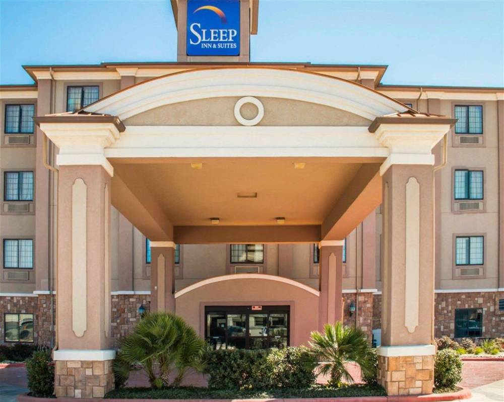 Sleep Inn And Suites At Six Flags 3