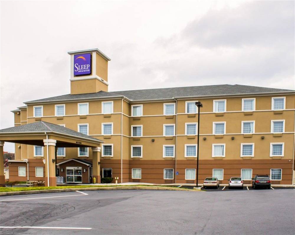 Sleep Inn And Suites Harrisburg 2