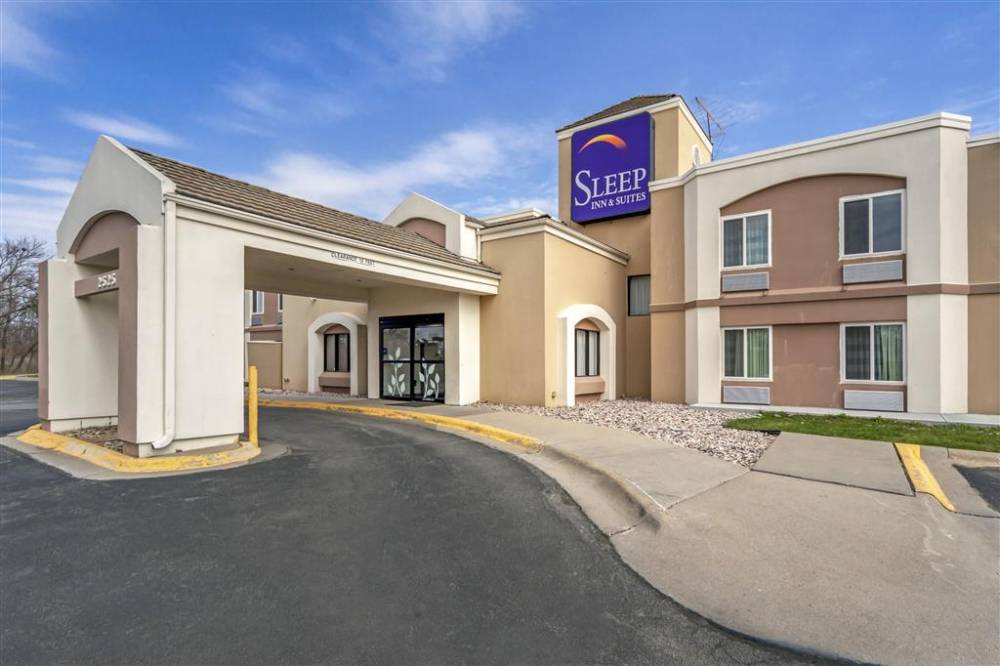 Sleep Inn & Suites Omaha Airport 2