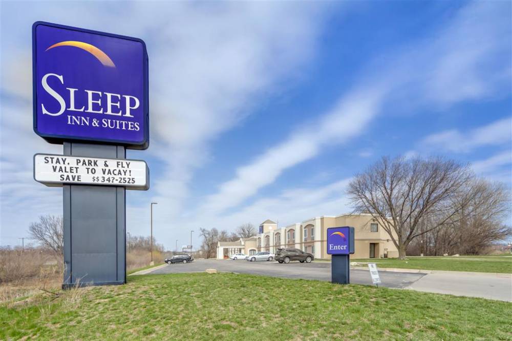 Sleep Inn & Suites Omaha Airport 3