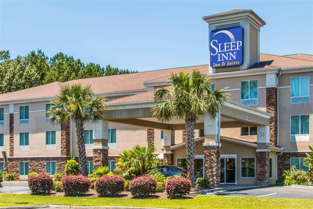 Sleep Inn & Suites 2