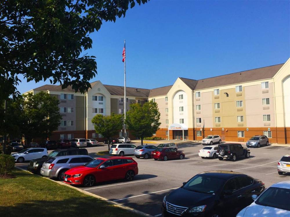 Exterior Entrance and Parking Lot