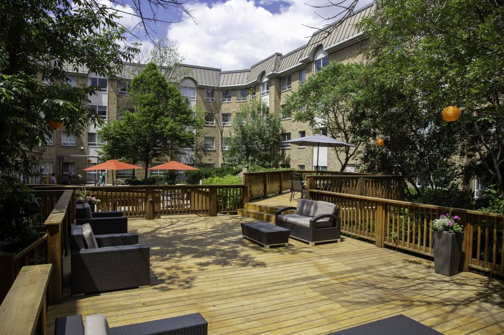 Staybridge Stes Vaughan South 7