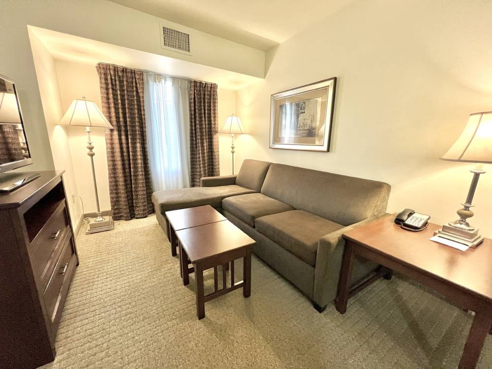 Staybridge Suites Detroit - Novi 7