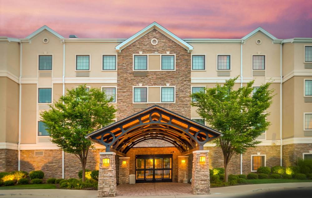 Staybridge Suites Maumee 7