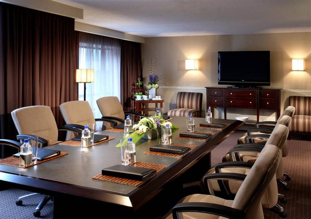 PrinceGeorgeHotel Boardroom