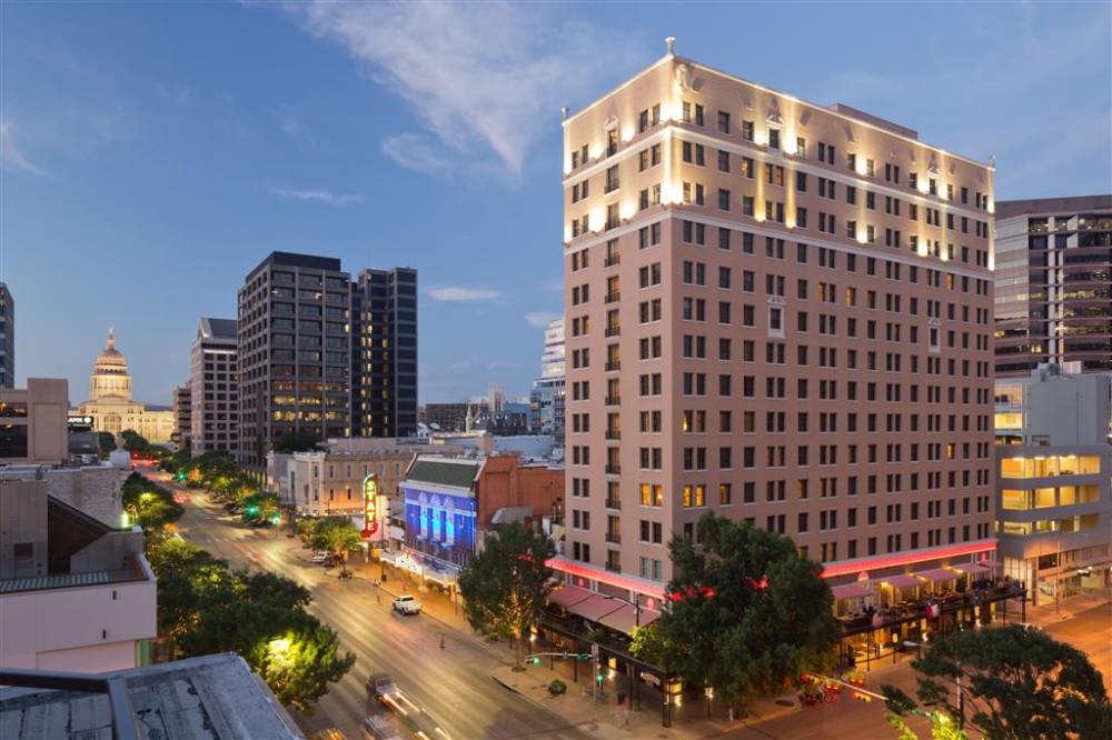 Luxury Hotel on Congress Avenue