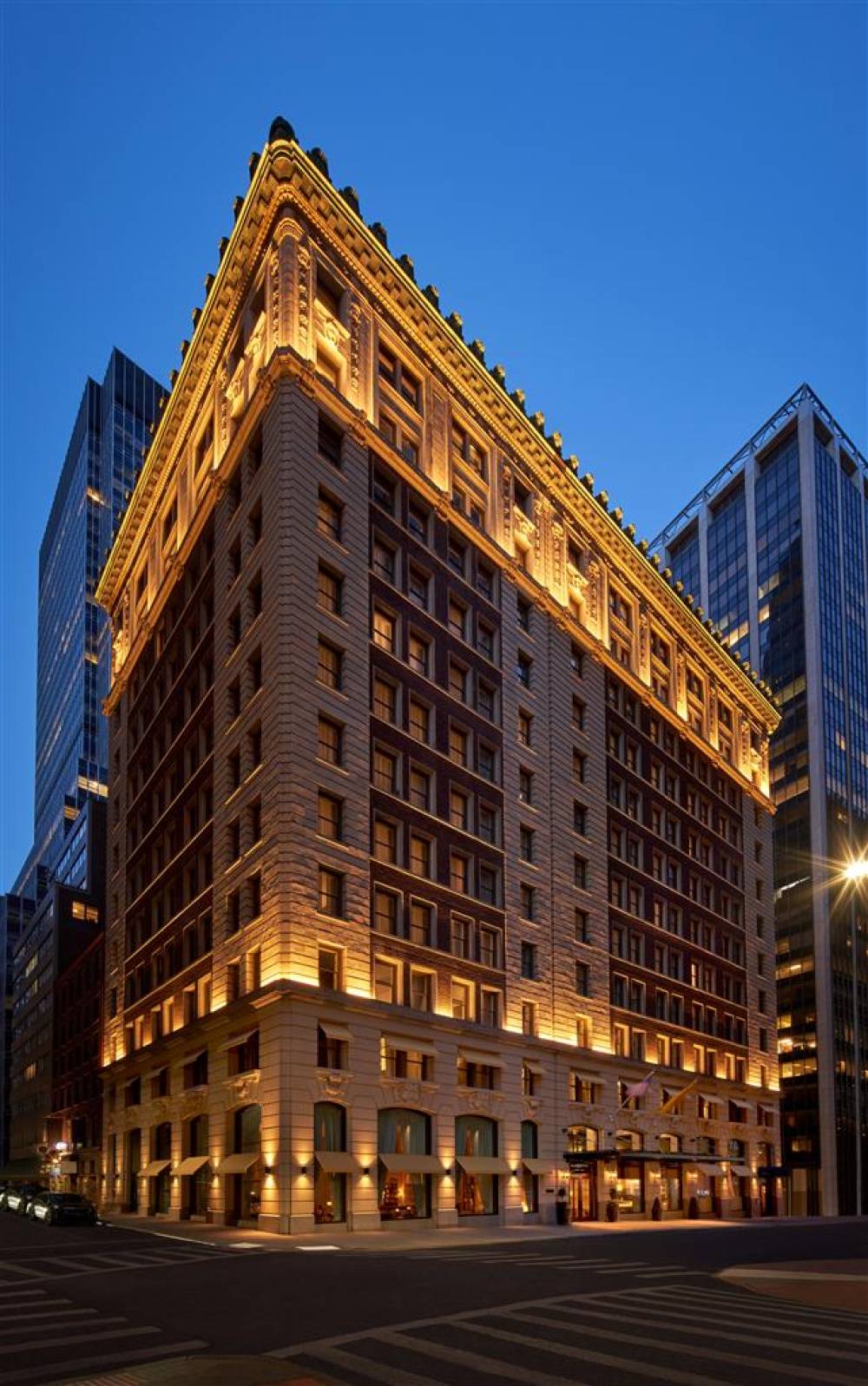 The Wall Street Hotel Exterior