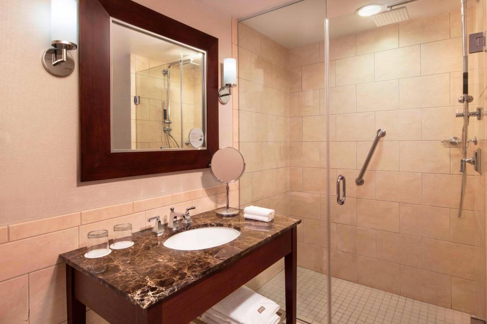 Guest Bathroom – Walk-In Shower