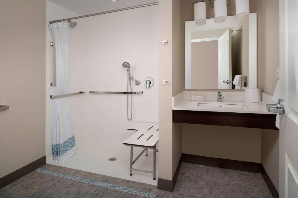 Towneplace Suites By Marriott College Park 3