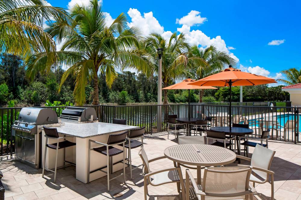 Towneplace Suites By Marriott Fort Myers Estero 8