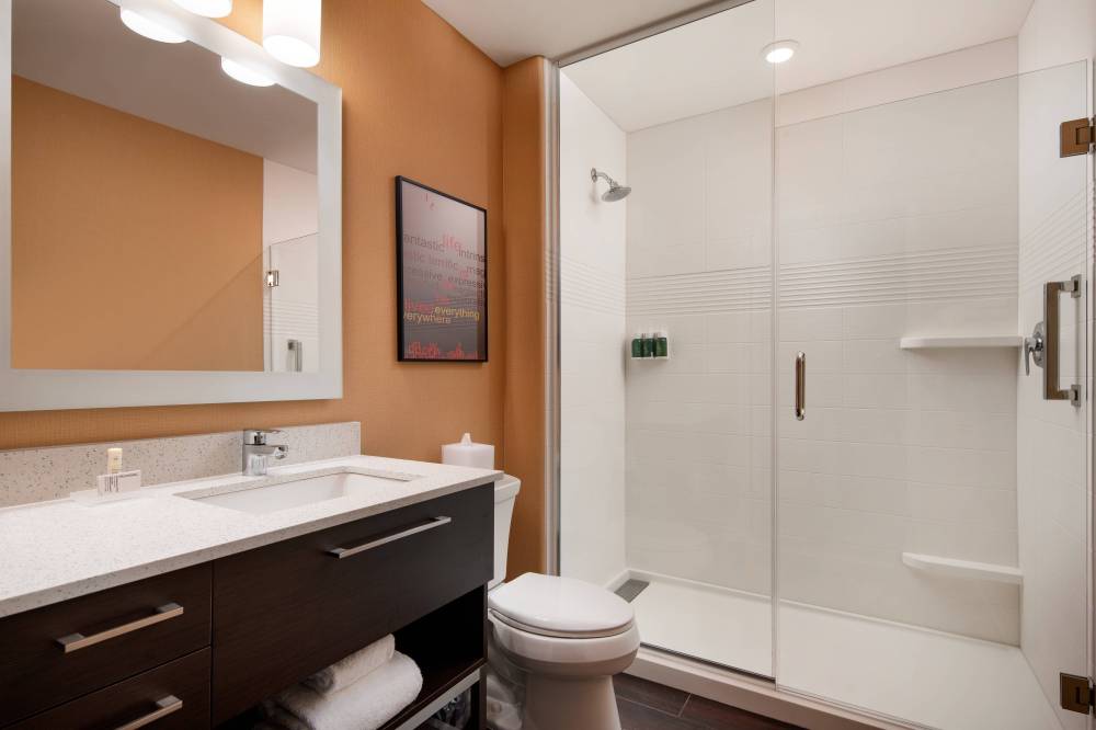 Towneplace Suites By Marriott Fresno Clovis 2